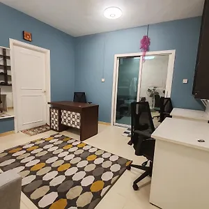 Hostel Qamar Deira Dubai